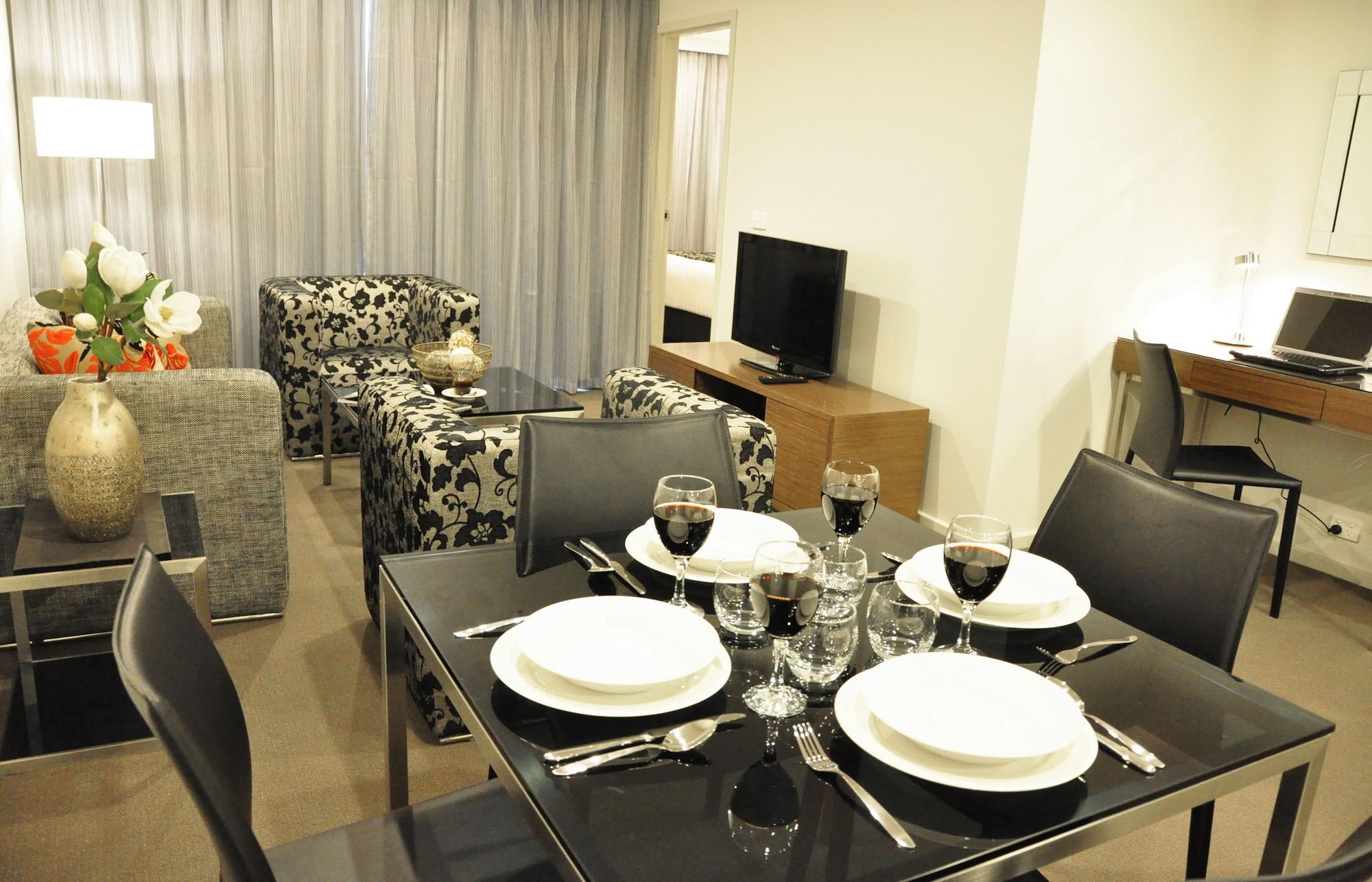 Adina Serviced Apartments Canberra Dickson Dış mekan fotoğraf